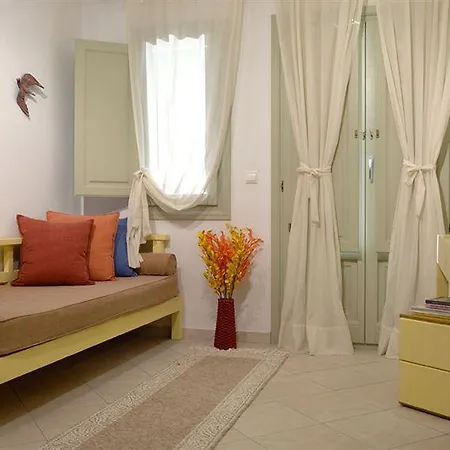 Irida - Santorini 4* Imerovígli