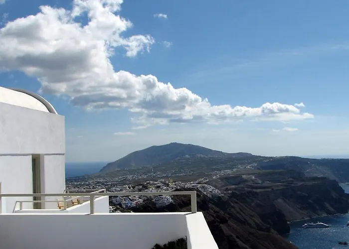 Irida - Santorini 4*