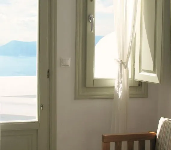 Irida - Santorini Gæstehus 4*