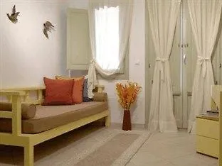 Irida - Santorini 4* イメロヴィグリ