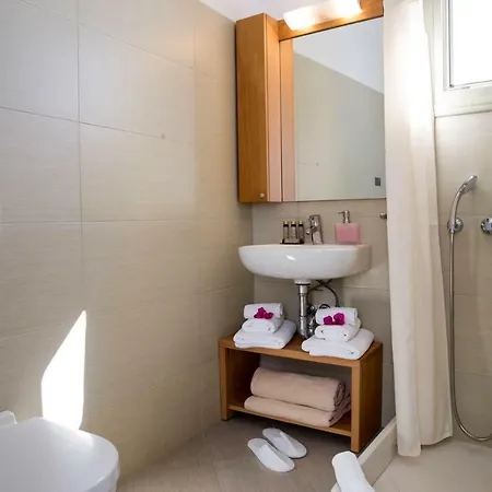 Irida - Santorini Casa de hóspedes 4*