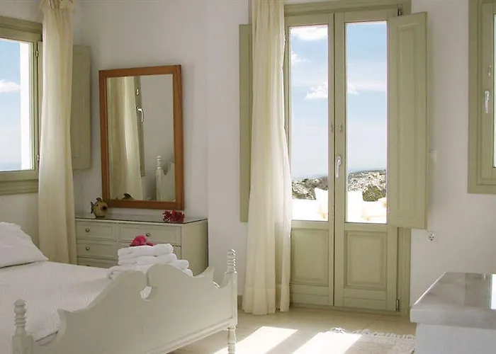 Irida - Santorini Гостевой дом Имеровигли