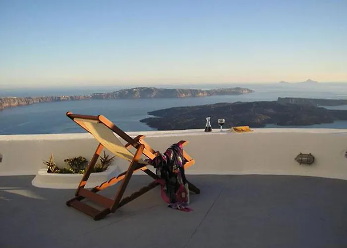 Irida - Santorini 4*