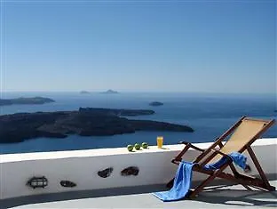 Irida - Santorini Konukevi 4*