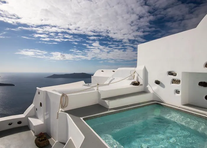 Irida - Santorini 4* Imerovígli