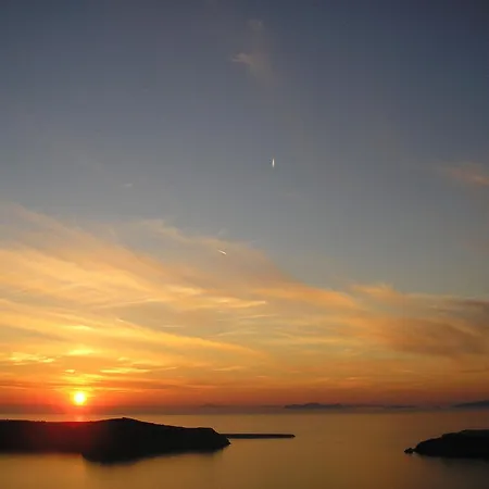 Irida - Santorini 4*